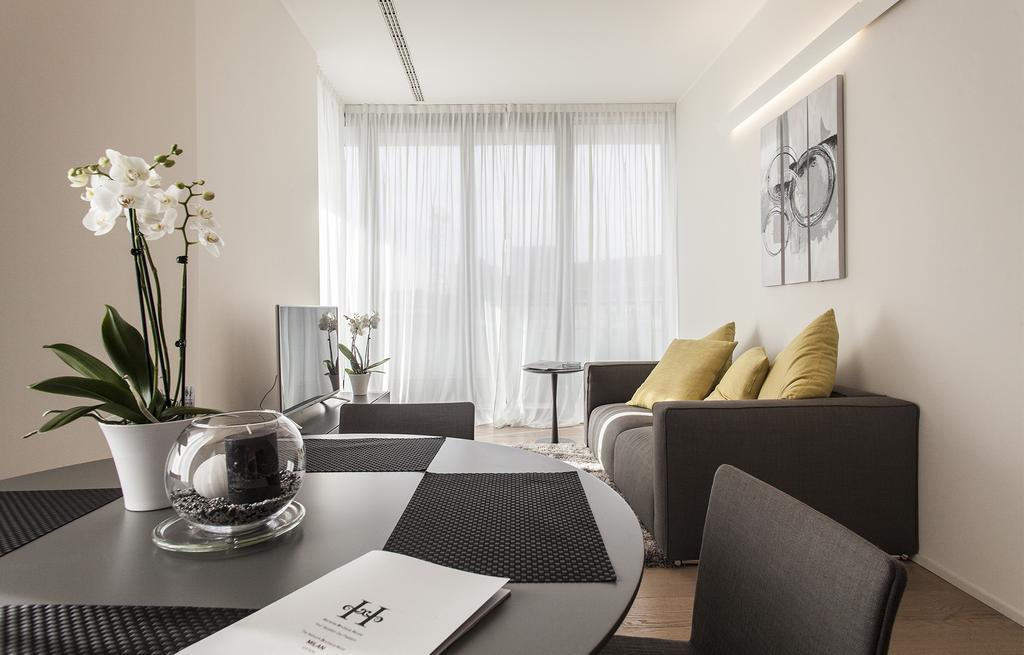 Hemeras Boutique Homes - Design Flats Near The City Center Milano Eksteriør bilde