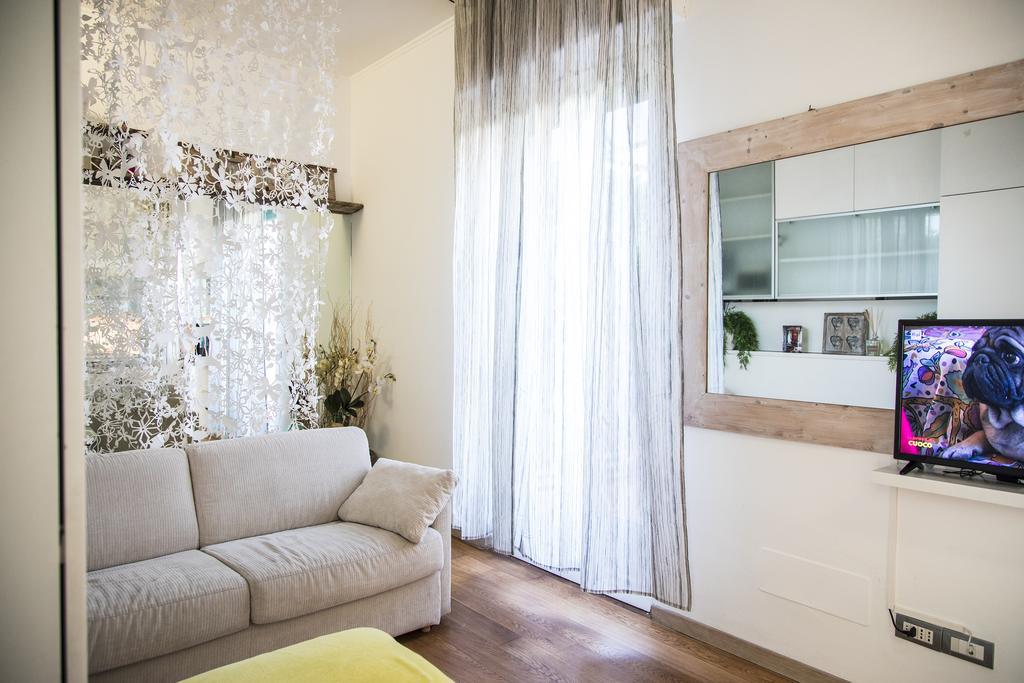 Hemeras Boutique Homes - Design Flats Near The City Center Milano Eksteriør bilde