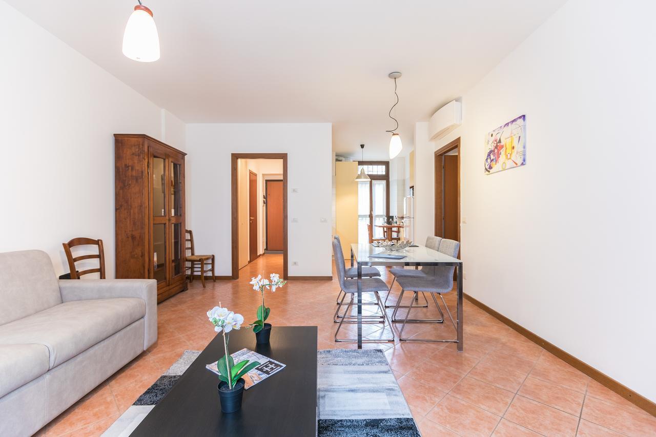 Hemeras Boutique Homes - Design Flats Near The City Center Milano Eksteriør bilde